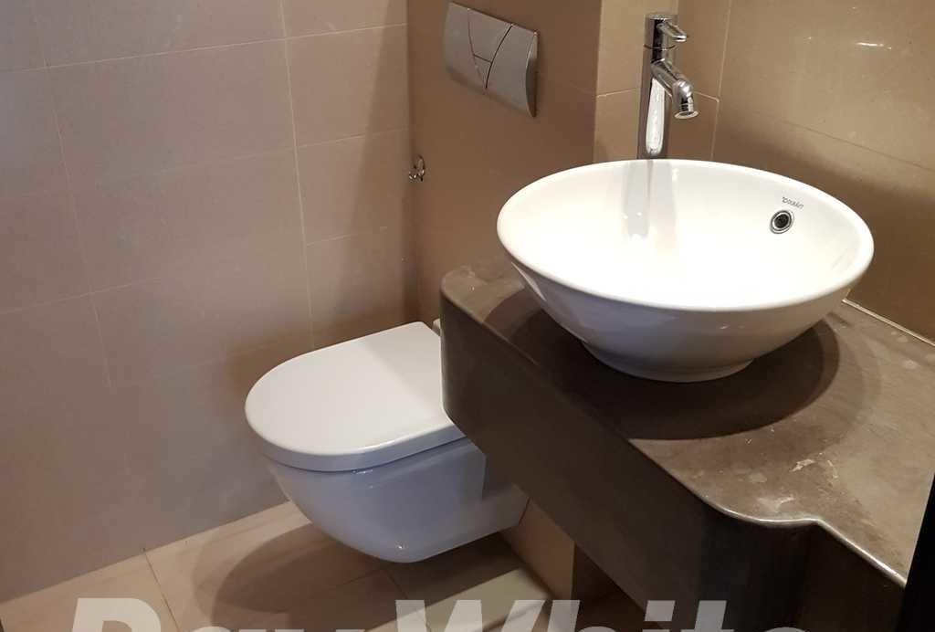 Living in Deluxe Harmony