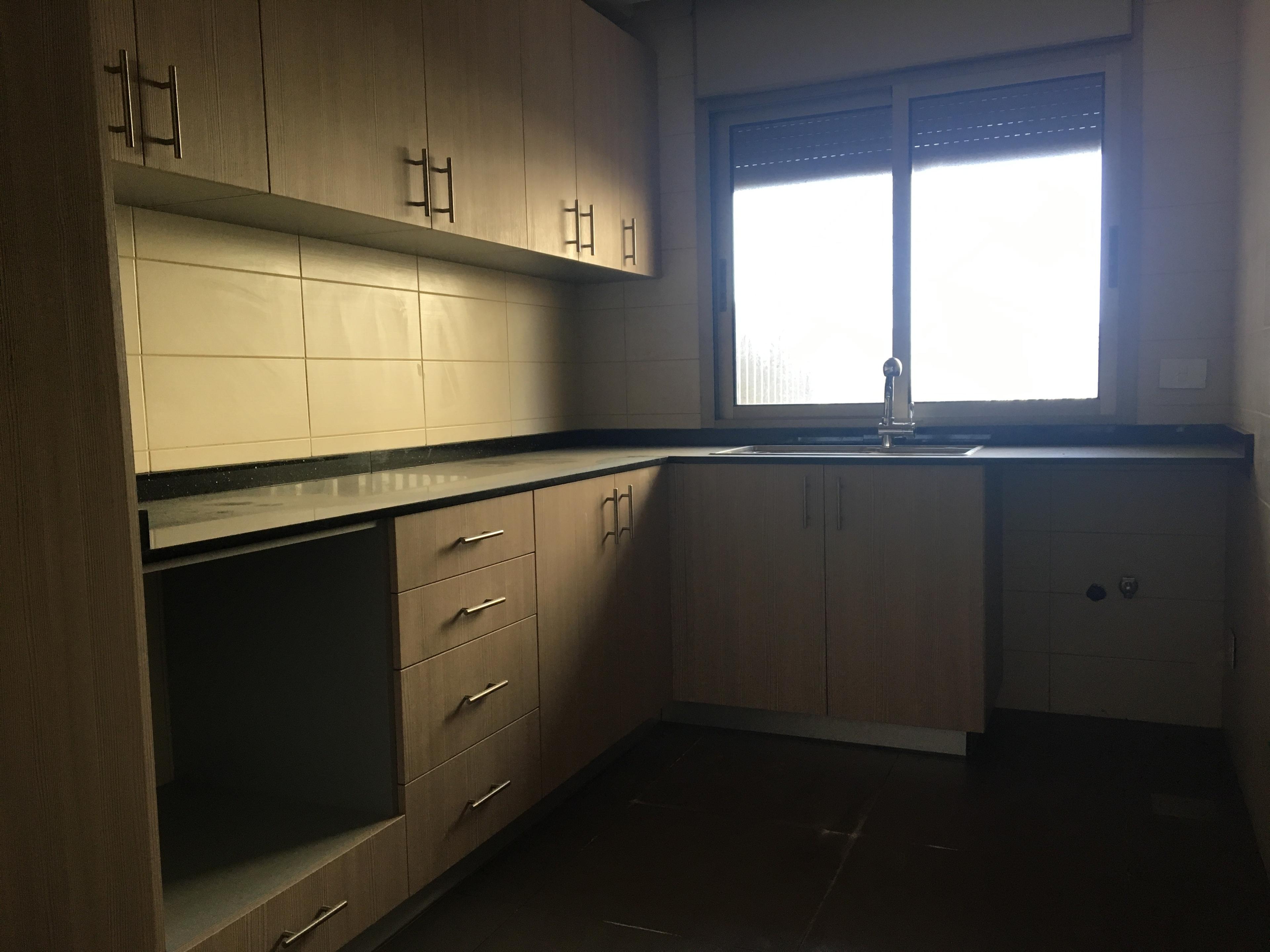 Apartment For Sale In Ain Saadeh,155Sqm