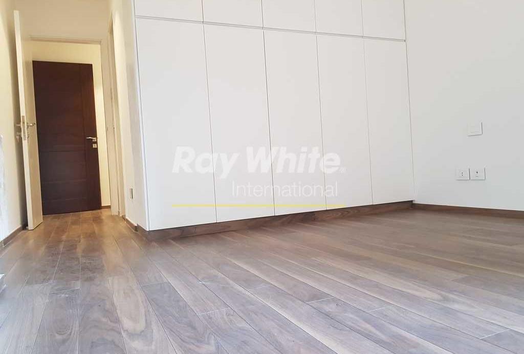 Beautiful apartment for sale in Sodeco, 230sqm