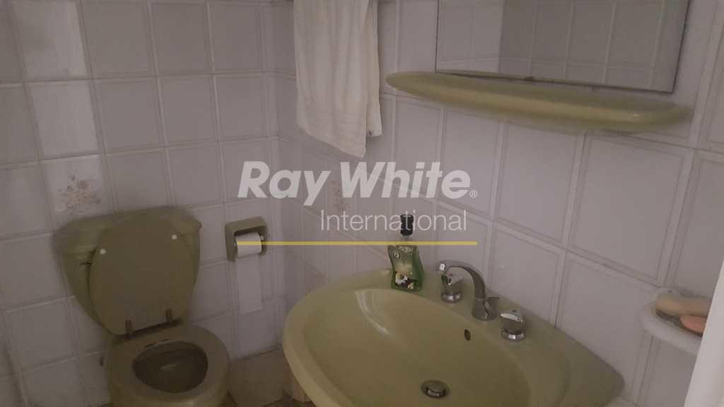 Nice apartment with terrace in Baabdat